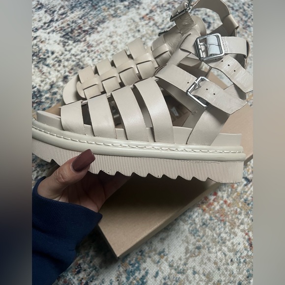 BRAND NEW! Benefit Womens Leather Adjustable Gladiator Sandals - Picture 7 of 7